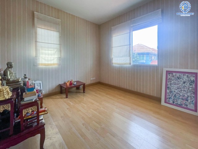 บ้านเดี่ยวมือสองย่านนนทบุรี ม. เพอร์เฟคพาร์ค กาญจนาภิเษก คุณภาพจากแบรนด์ Property Perfect  บ้านสวยพร้อมเข้าอยู่ บนเนื้อที่ 50 ตร.ว. 3 ห้องนอน 2 ห้องน้ำ 2 ที่จอดรถ พร้อม Facilities ครบครัน บนทำเลเชื่อมต่อถนนกาญจนาฯ  ใกล้ทางด่วน ศรีรัช-วงแหวนฯ เซ็นทรัลเวสต์เกต และรถไฟฟ้าสายสีม่วง "สถานีตลาดบางใหญ่"